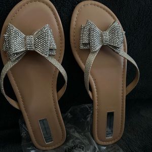 Inc international concepts bow sandals